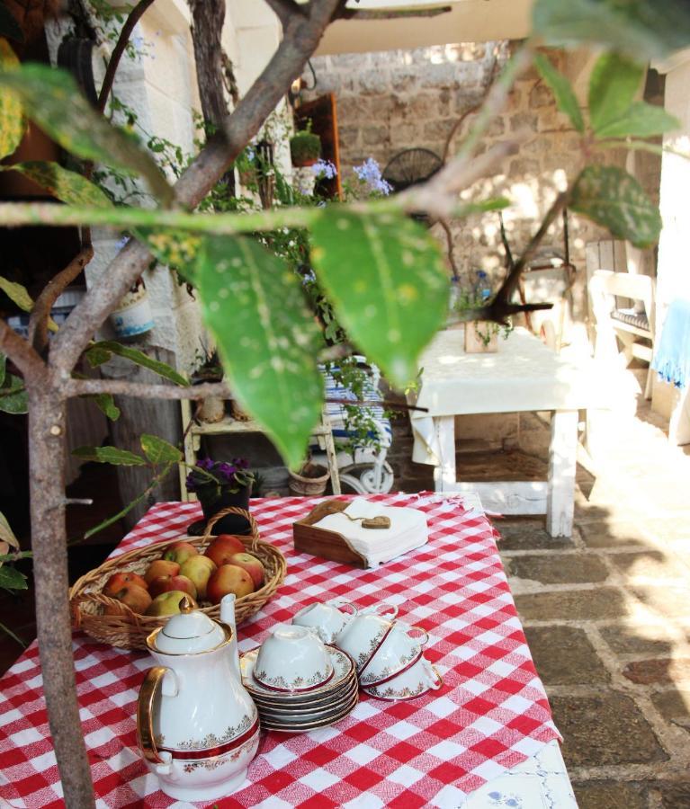Location Old Town Konukevi