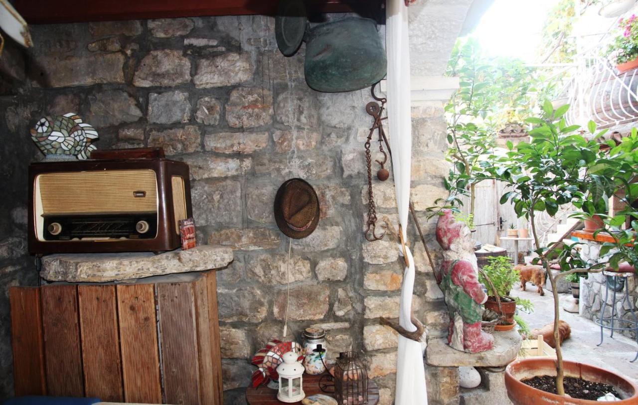 Location Old Town *