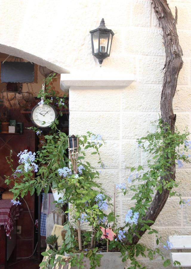 Location Old Town *